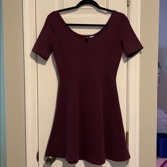 H&M Dresses & Skirts - H&M Burgundy Wine Skater Dress (Textured)